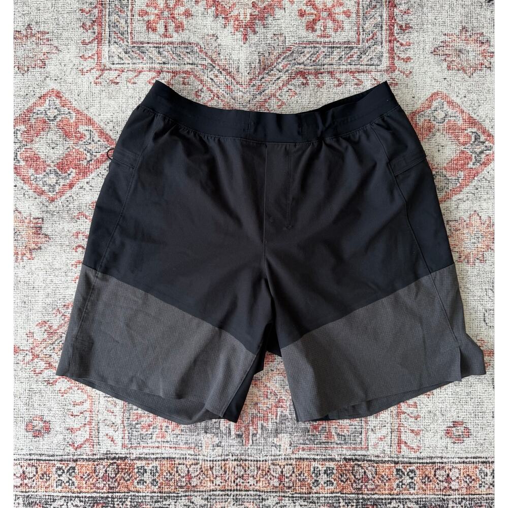 Lululemon multicolor shorts